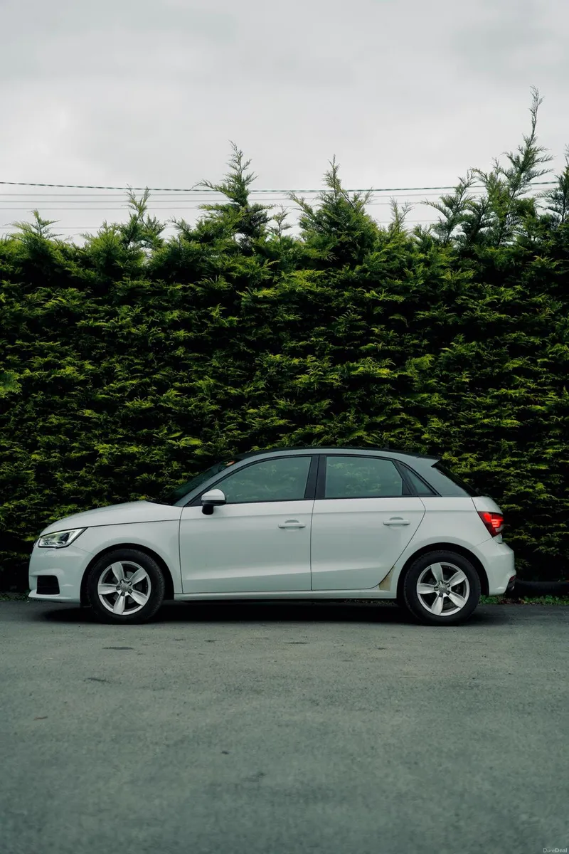 Audi A1 1.0 TFSI Sportback 2017 - Image 2
