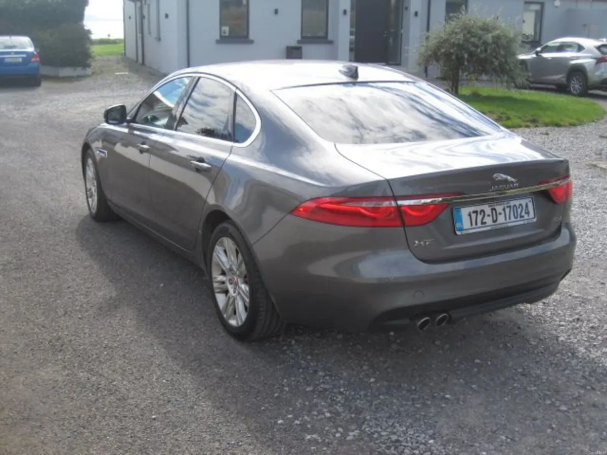 Jaguar XF 2017 2.0d - Image 2