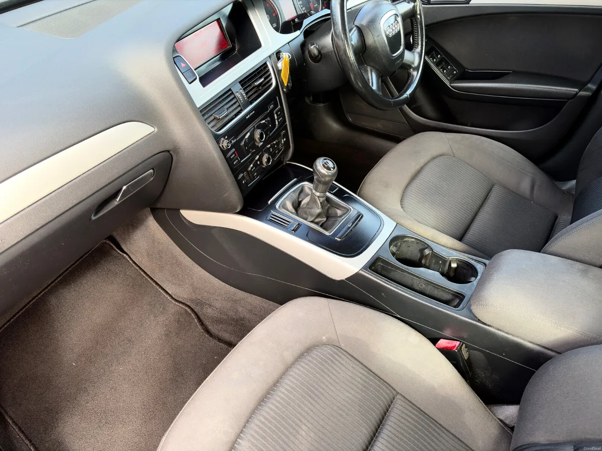 Audi A4 2010 2.0 TDI nct 2/27 - Image 4