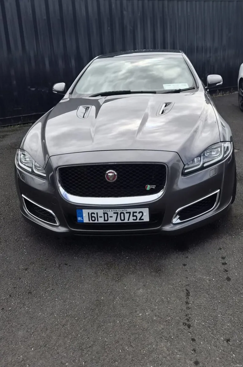 Jaguar XJ 2016 - Image 3