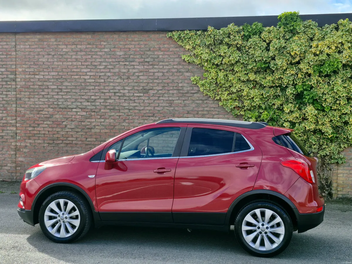 Opel Mokka ELITE LOW KMS FINANCE AVAILABLE - Image 4