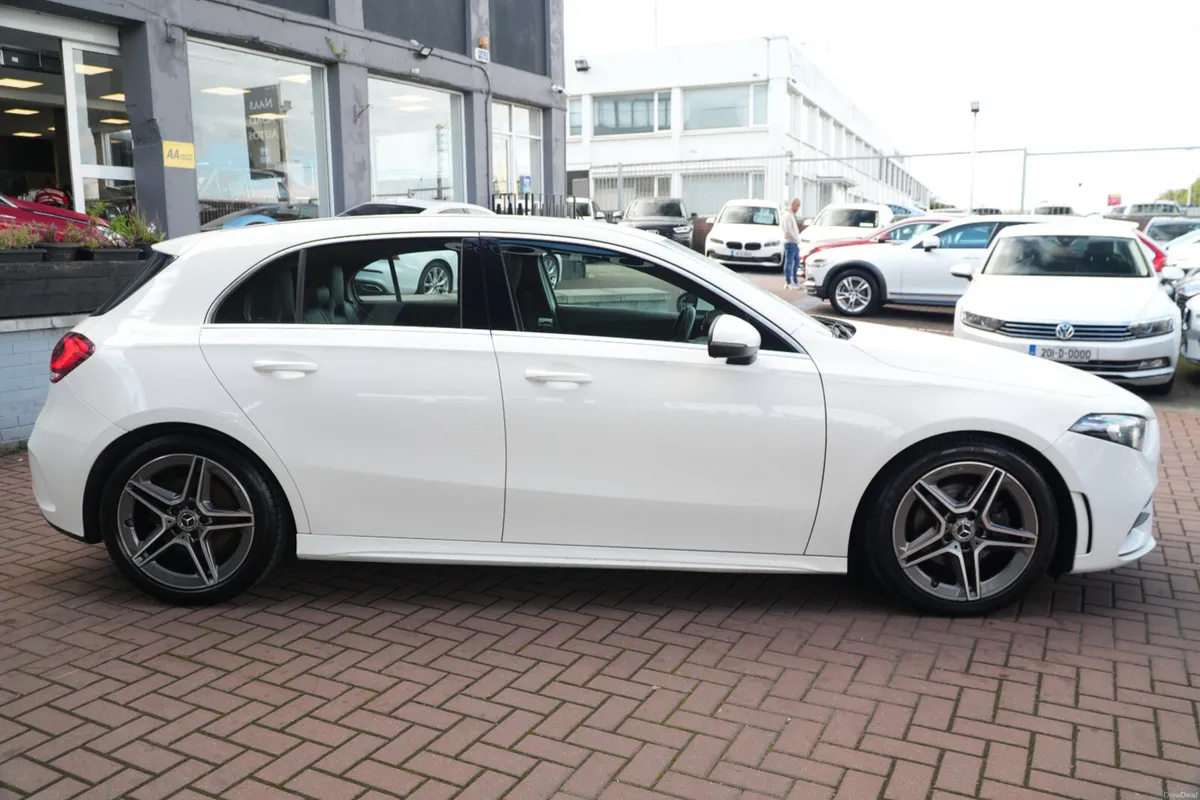 Mercedes-Benz A-Class A200 AMG LINE 2019 - Image 3