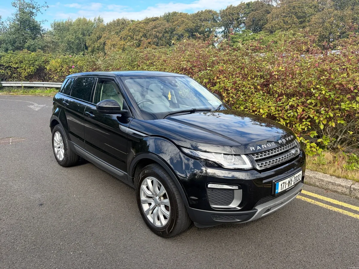 2017 Land Rover Evoque - Image 2