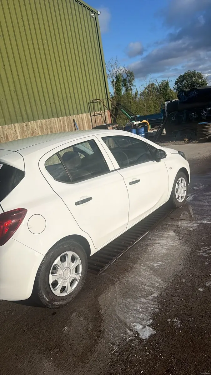Opel Corsa 2017 - Image 2