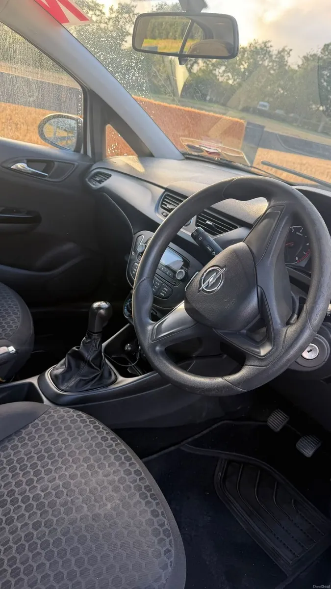 Opel Corsa 2017 - Image 4