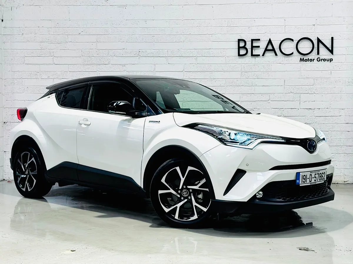 2019*31,000 MILES*HYBRID LUNA SPORT TOYOTA C-HR SE - Image 1