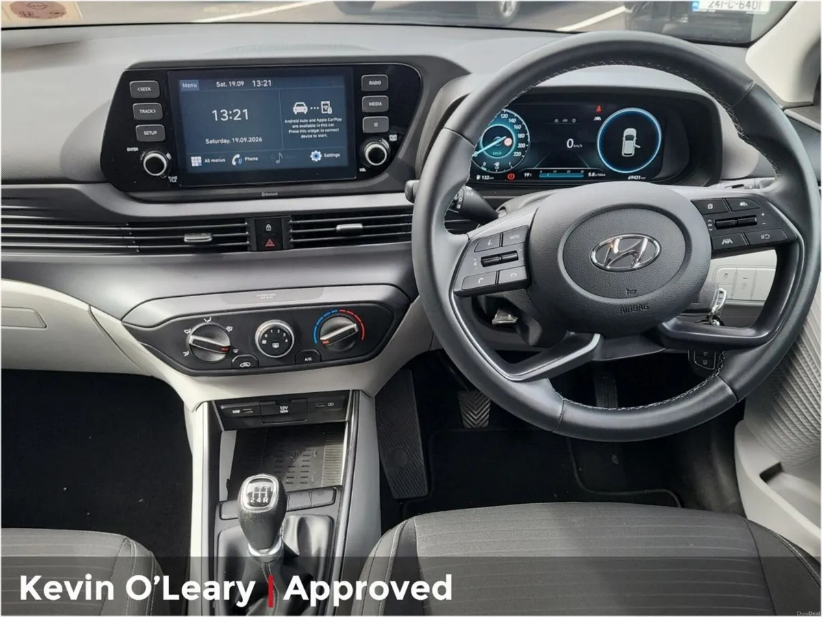 Hyundai i20 Deluxe Plus 5Dr - Image 2