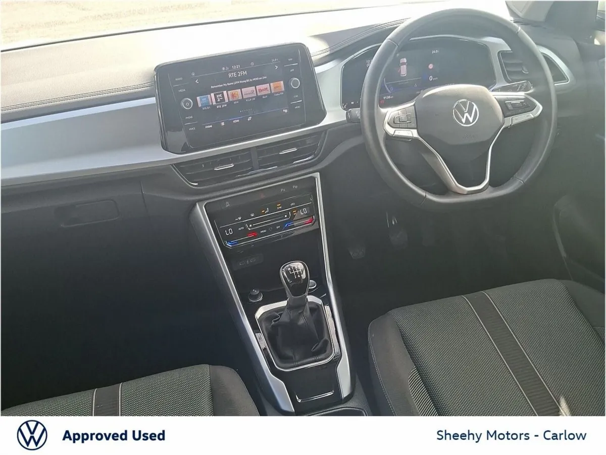 Volkswagen T-Roc 2.0TDI EDITION 75 116HP - Image 2