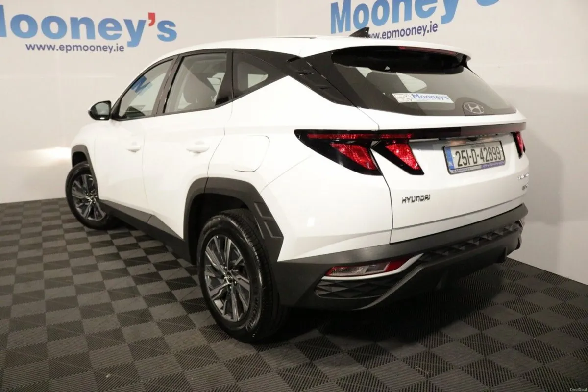 Hyundai Tucson Hybrid Comfort Plus 1.6L Petrol Aut - Image 5