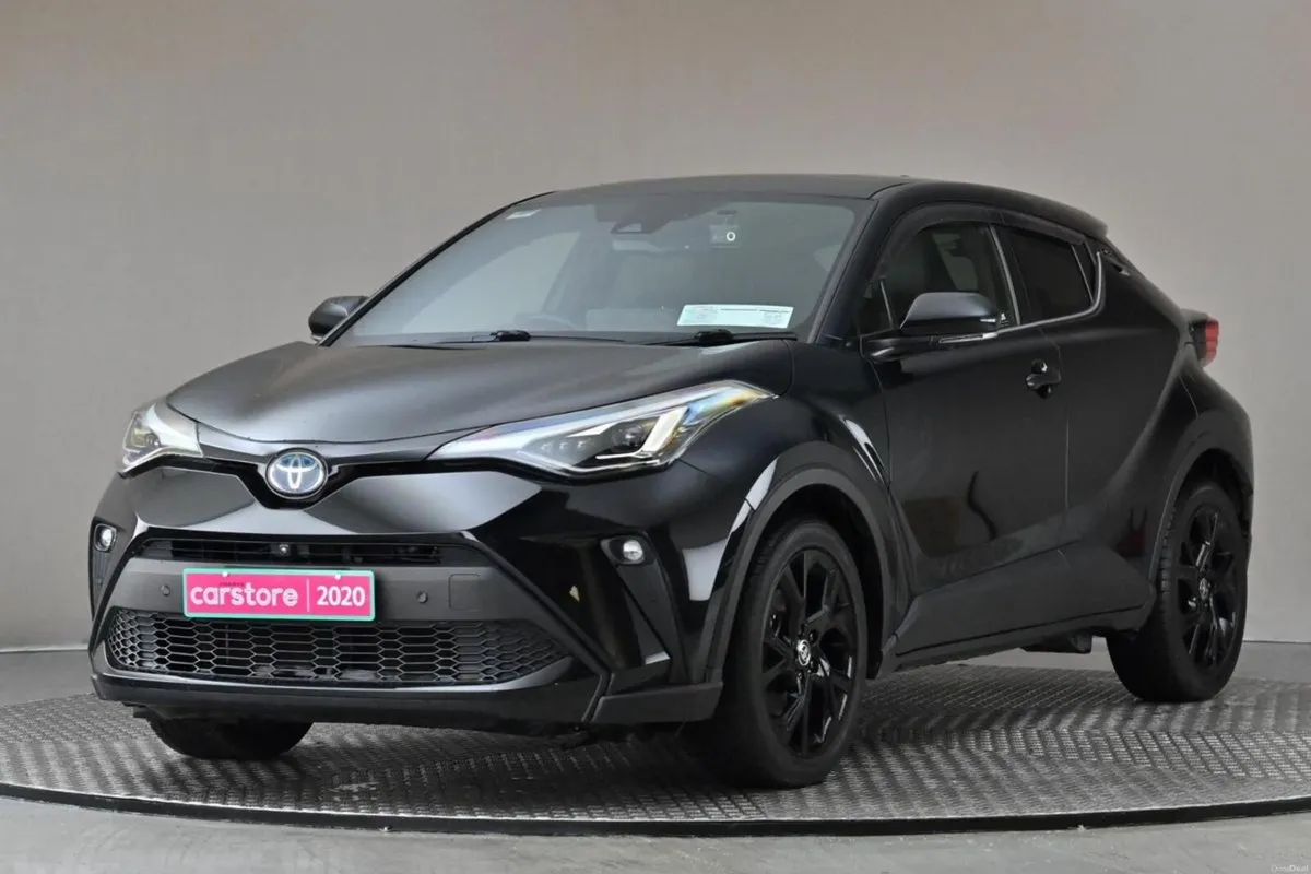 Toyota C-HR 1.8 HYBRID **HALF LEATHER**360 PAN CAM - Image 3