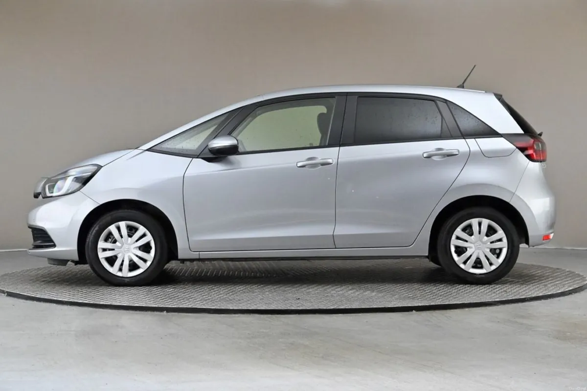 Honda Fit 1.5 HEV E-CVT **9"ANDROID CAR PLAYER**PA - Image 5