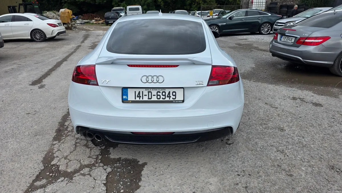 Audi TT 2014 2.0tdi mint! Low mileage - Image 4
