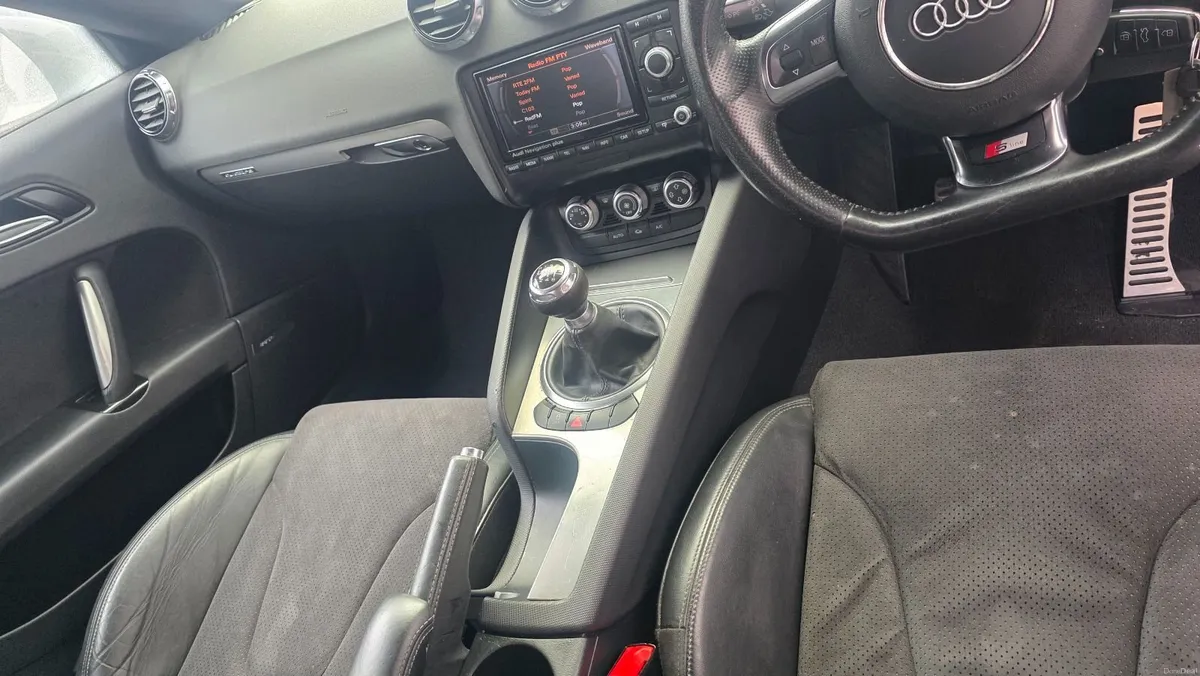 Audi TT 2014 2.0tdi mint! Low mileage - Image 3