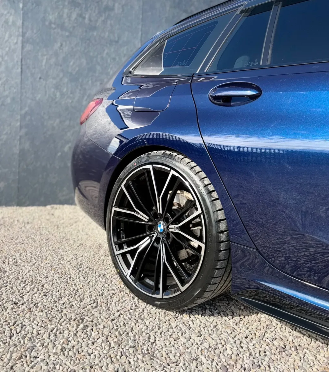 BMW 320D G21 Touring M Sport Pan Roof 2019 - Image 4