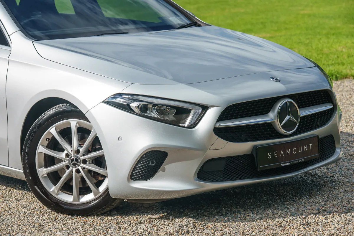 2018 Mercedes-Benz A200 Progressive Line Auto - Image 2