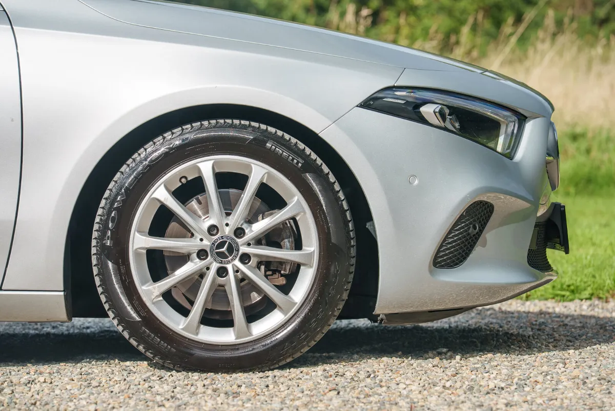 2018 Mercedes-Benz A200 Progressive Line Auto - Image 4