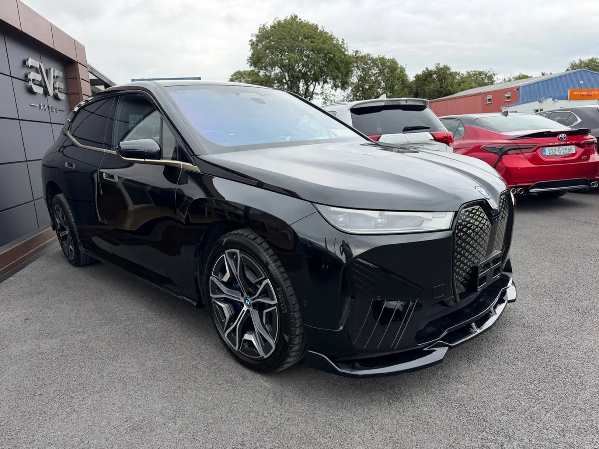 IX M50e - Fully Loaded - Long range 111kwh - Image 4
