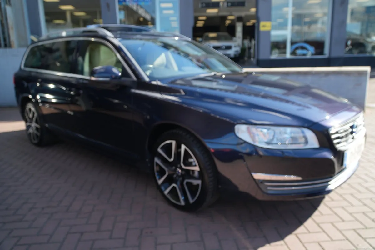 2017 VOLVO V70 T5 POLESTAR DESIGN - Image 2