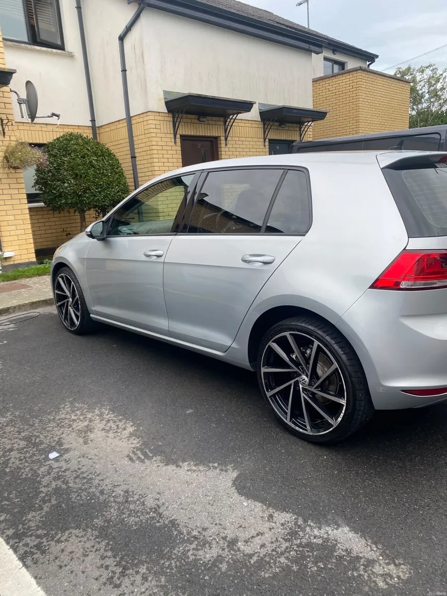 Volkswagen Golf - Image 3
