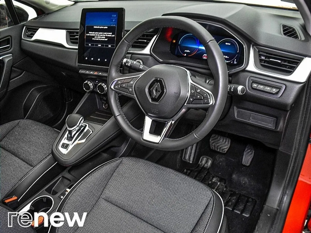 Renault Captur E-TECH PHEV S-Edition 160 Auto - Image 6