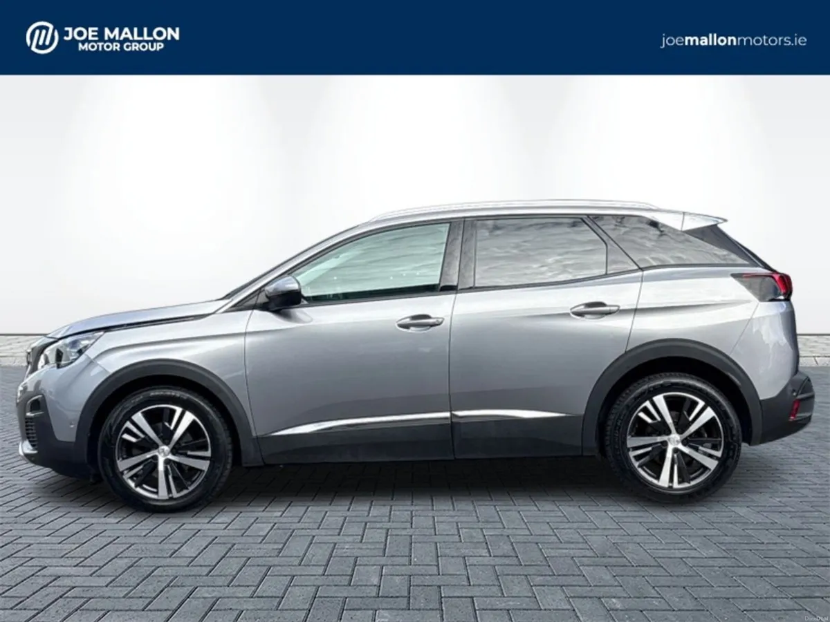 Peugeot 3008 1.2 PureTech 130bhp Allure - Amazing - Image 4
