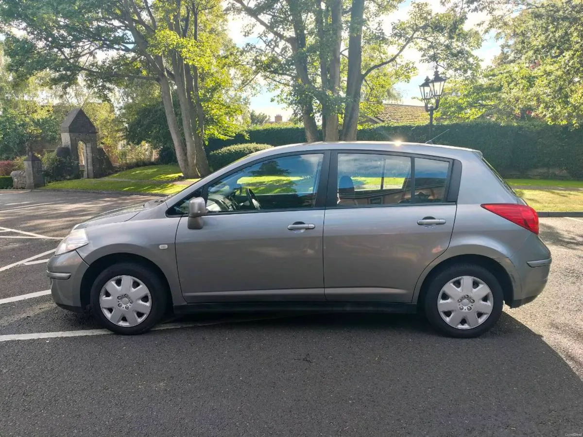 Nissan Tiida - Image 6