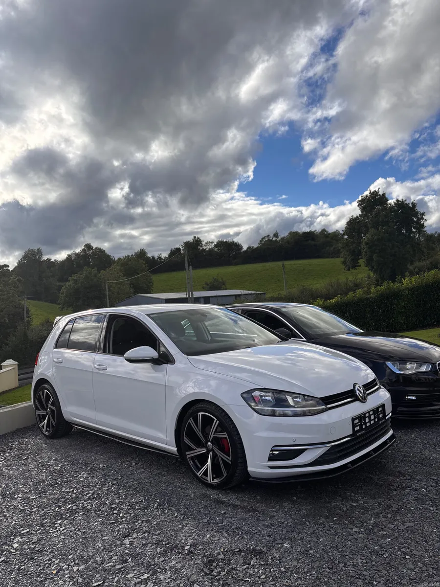 Volkswagen Golf 2018 Highline - Image 2
