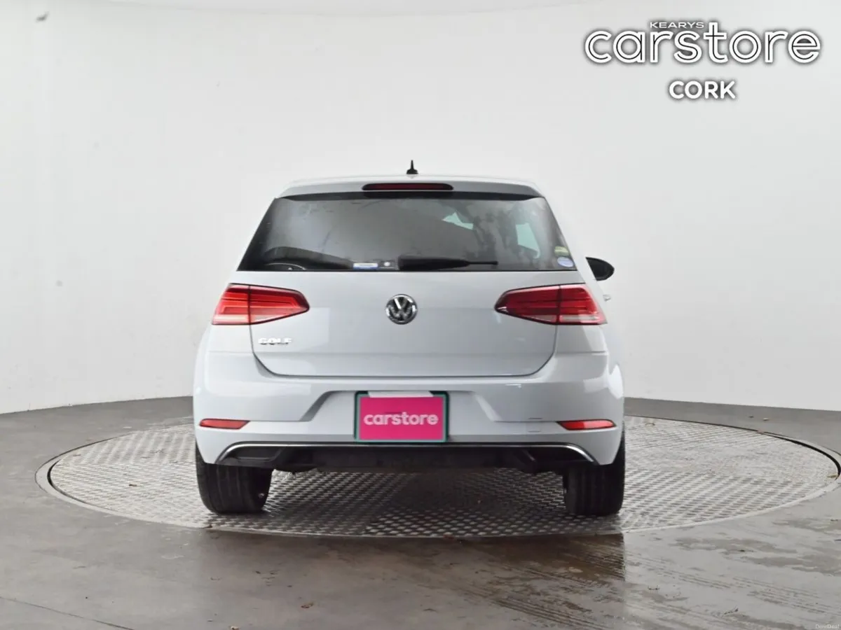 Volkswagen Golf COMFORT LINE TECH EDITION - Image 4