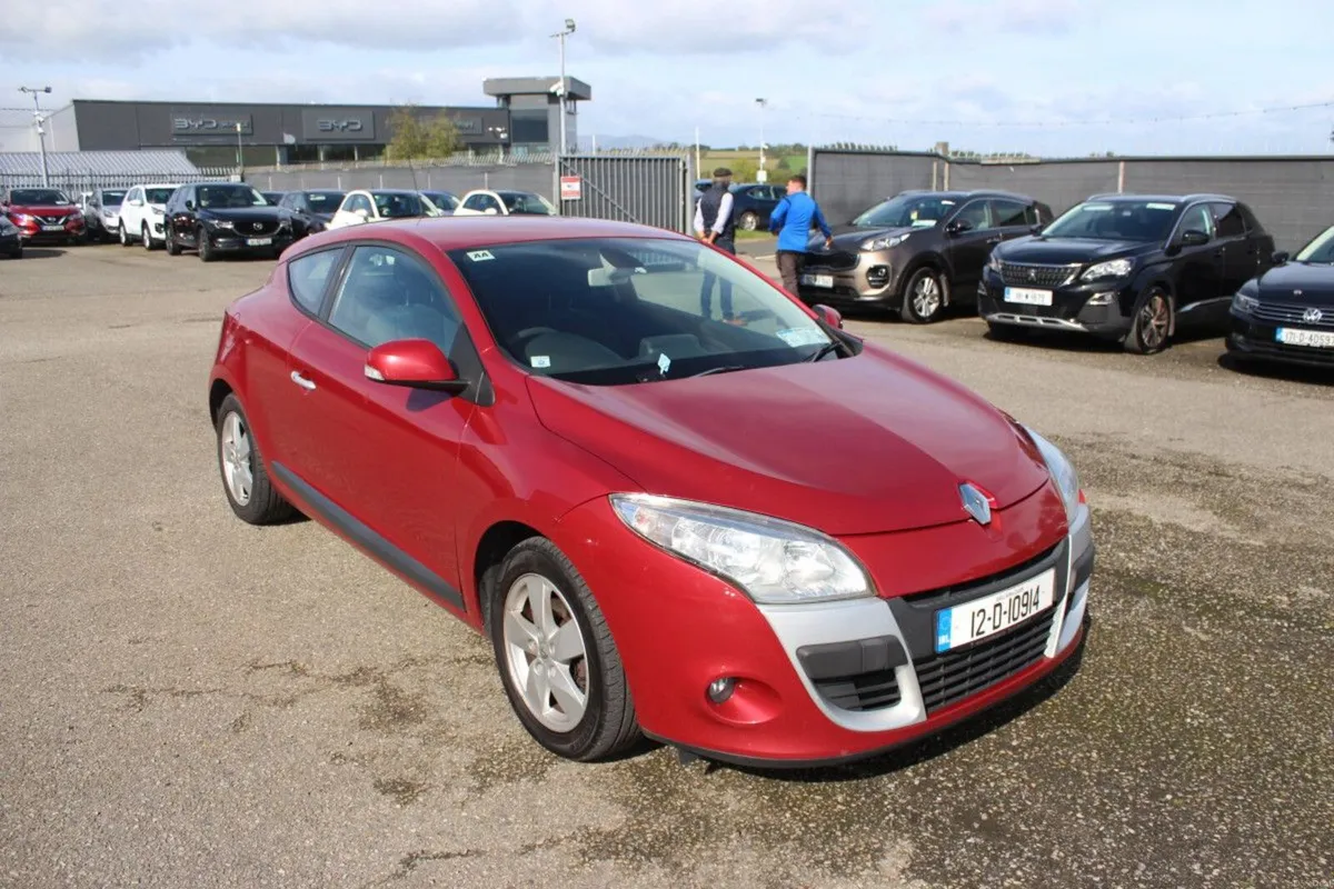 Renault Megane 1.5 DCI 90 ECO2 TOMTOM ED - TENDER - Image 1