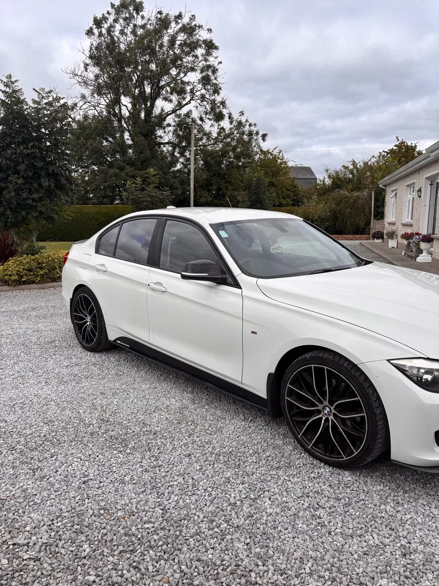 2015 BMW 320D F30 - Image 3