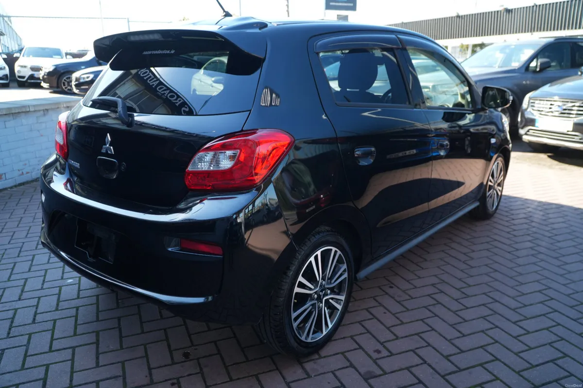 1.2 SPORT 5DR HATCHBACK AUTOMATIC//  ONLY 89000 KM - Image 4