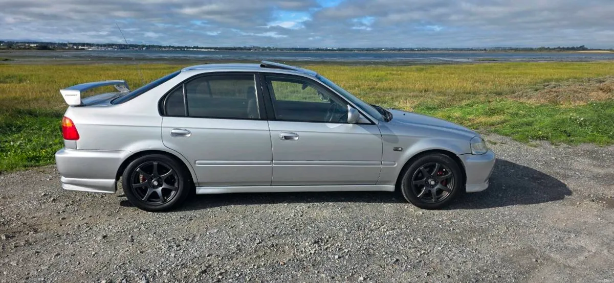 Honda civic sir - Image 3