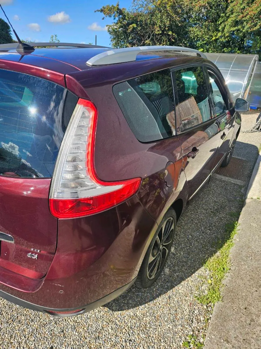 Renault Grand Scenic - Image 5