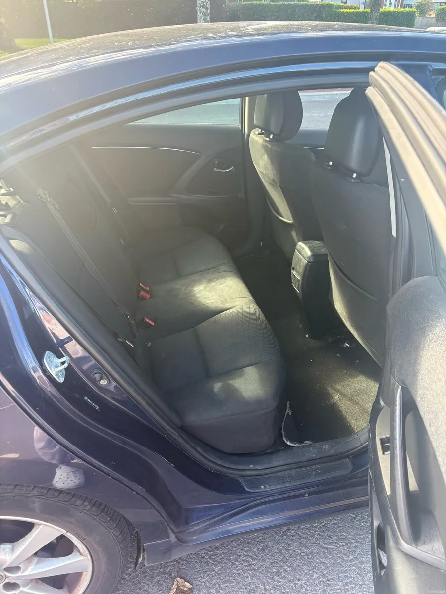 Toyota Avensis - Image 6
