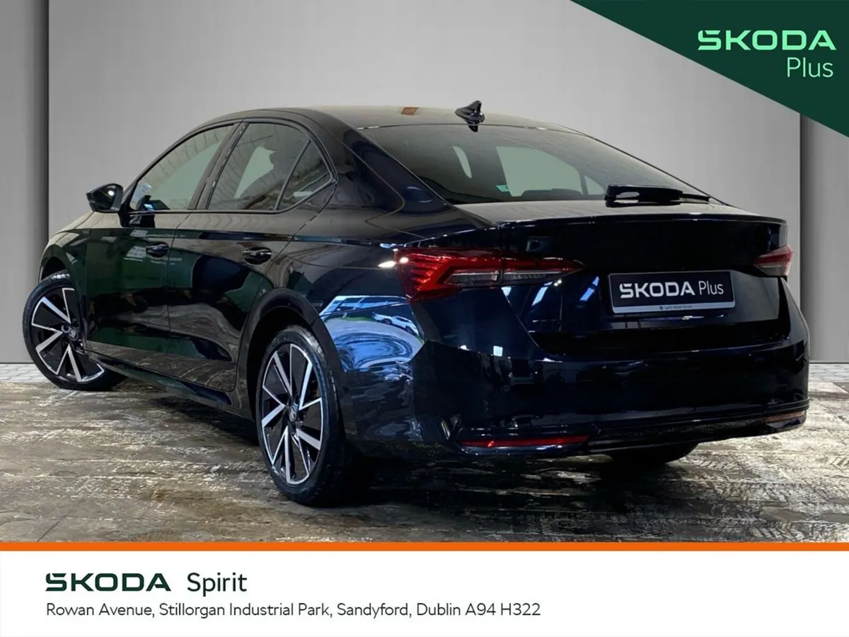 Skoda Octavia Sportline 2.0TDI 150HP DSG - Image 3