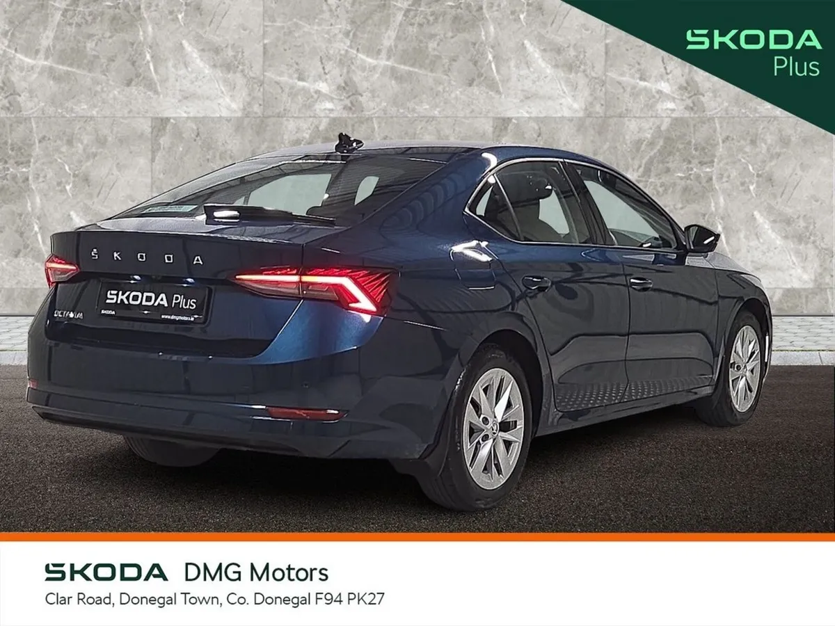 Skoda Octavia 2.0 TDI 115BHP AMBITON - Image 3