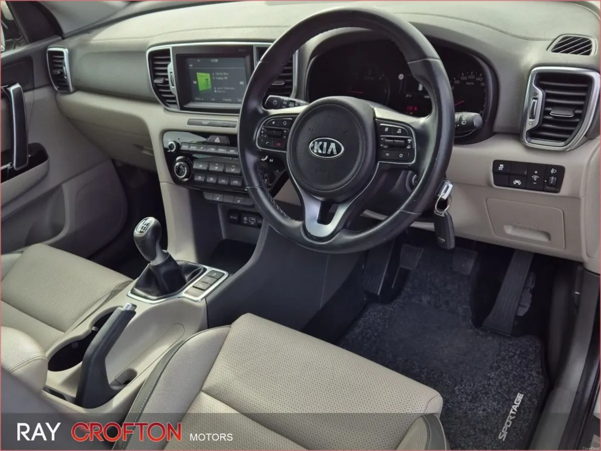 Kia Sportage 1.7 D EX - Image 2