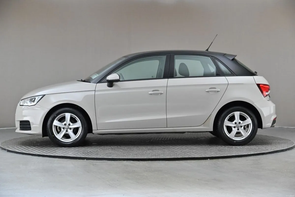 Audi A1 1.0 TFSI S-TRONIC SPORTBACK 5DR **BI-TONE - Image 5