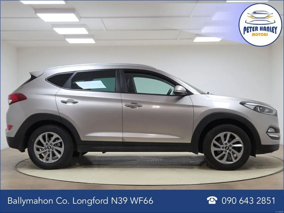 Hyundai Tucson 1.7 D Executive - Image 4