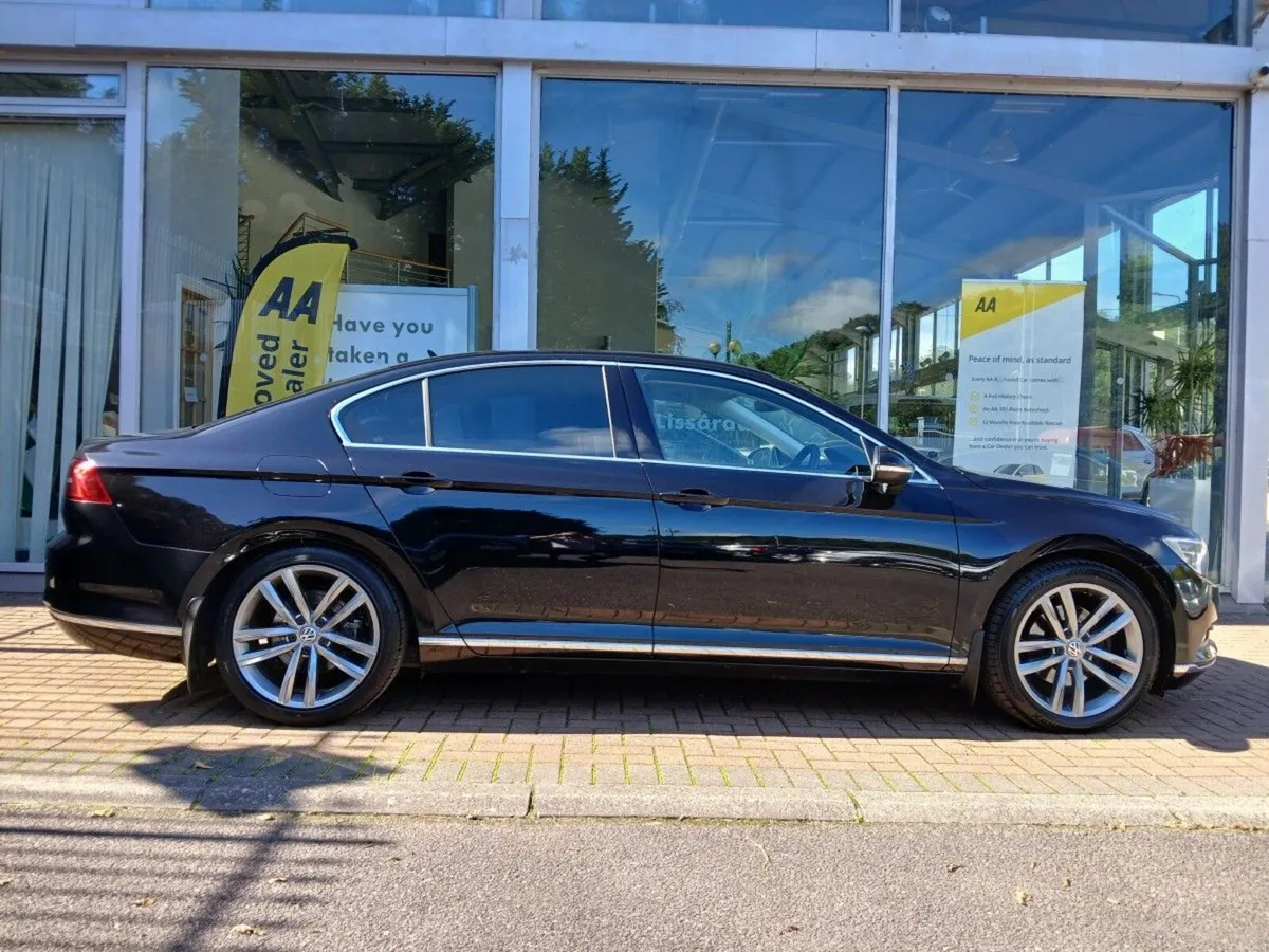 Volkswagen Passat 2.0 TDI DSG 190HP GT,  Black Met - Image 3