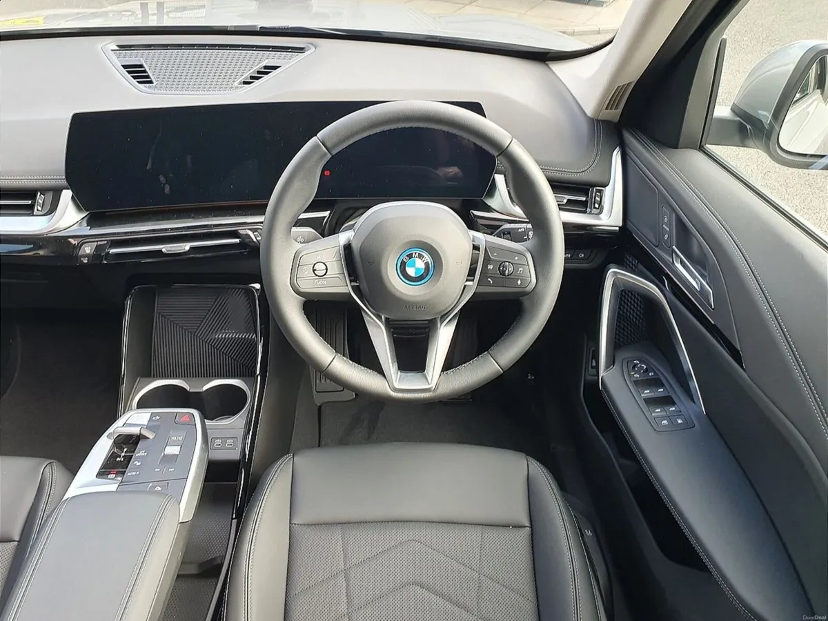 BMW X1 xDrive25e xLine - Image 5