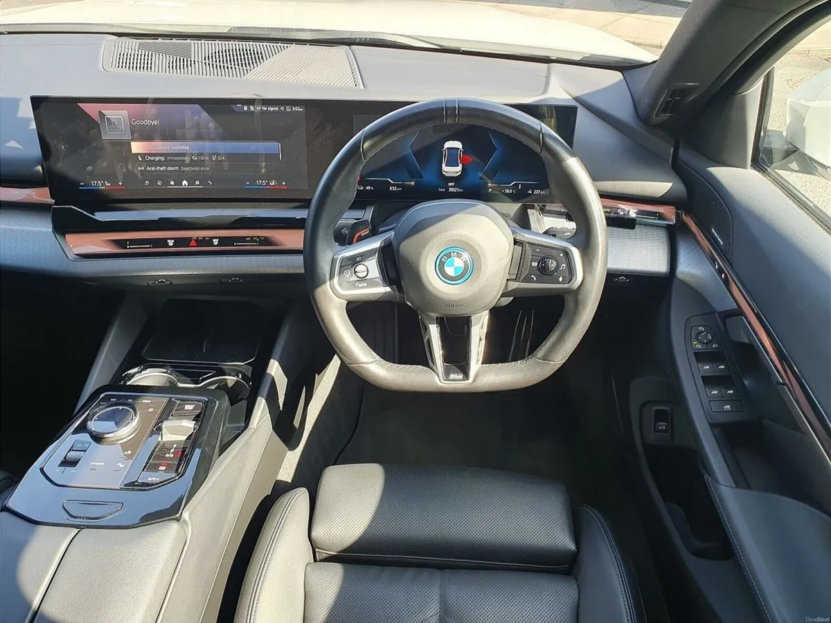 BMW i5 eDrive40 M Sport Pro Saloon - Image 5