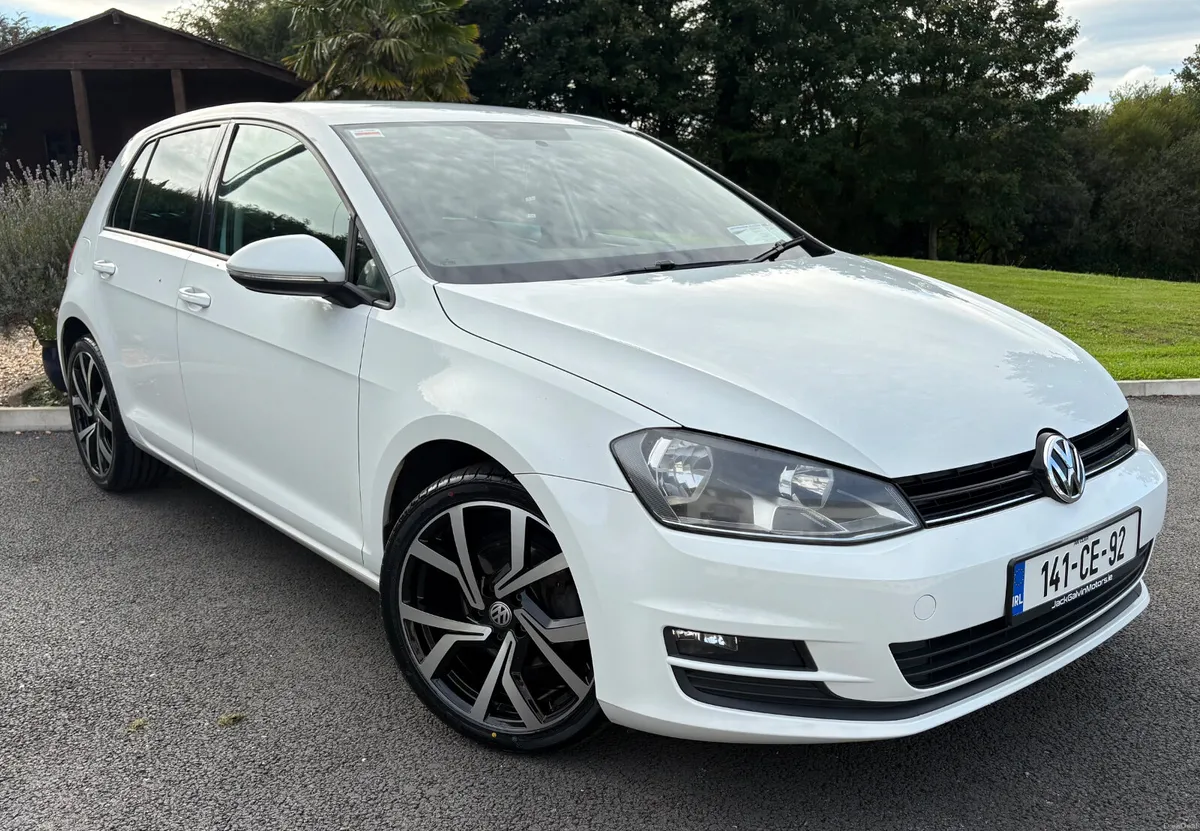 2014 Volkswagen Golf 1.6TDI - Image 1