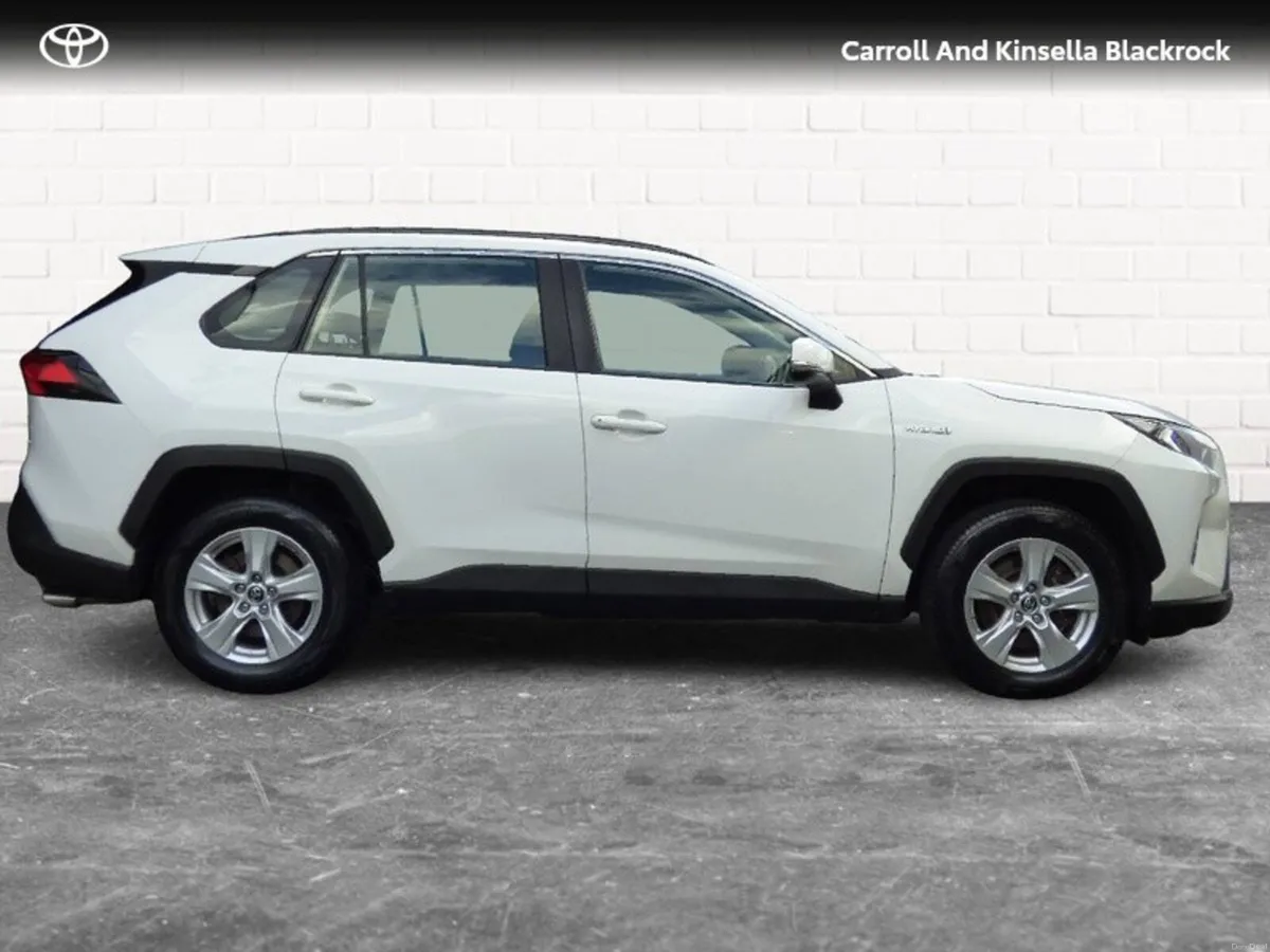 Toyota RAV4 Hybrid Luna - Image 3