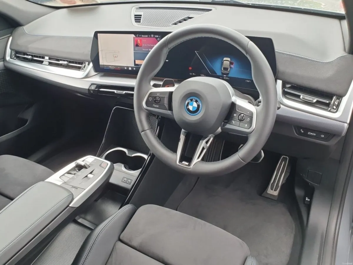 BMW iX2 eDrive20 M Sport - Image 6