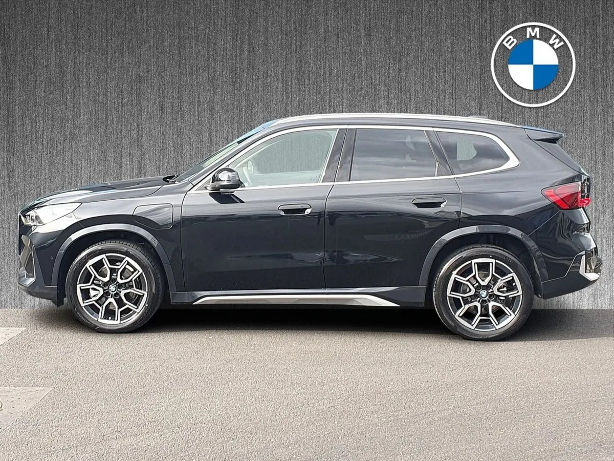 BMW X1 xDrive25e xLine - Image 3