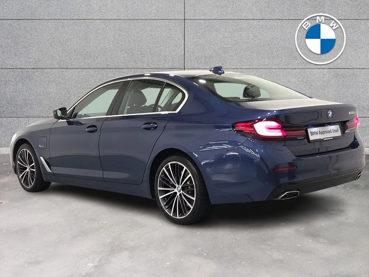 BMW 5-Series 530e SE Saloon - Image 2