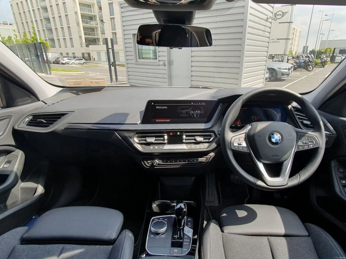 BMW 1-Series 118i Sport - Image 4