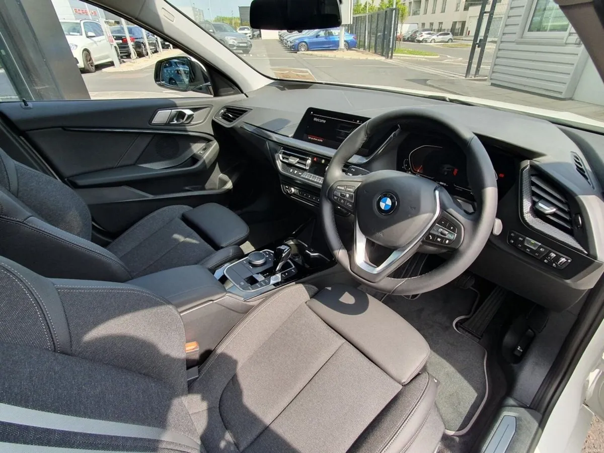 BMW 1-Series 118i Sport - Image 6
