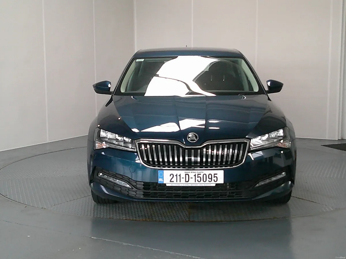 Skoda Superb 2021 - Image 2